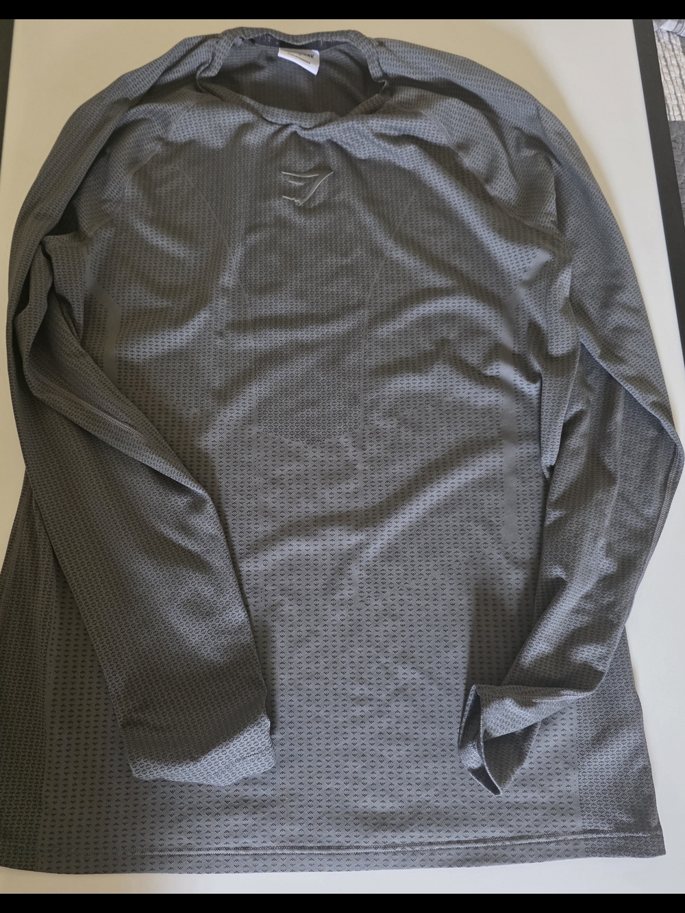 Gymshark Men's Long-Sleeve Performance Shirt — Gray